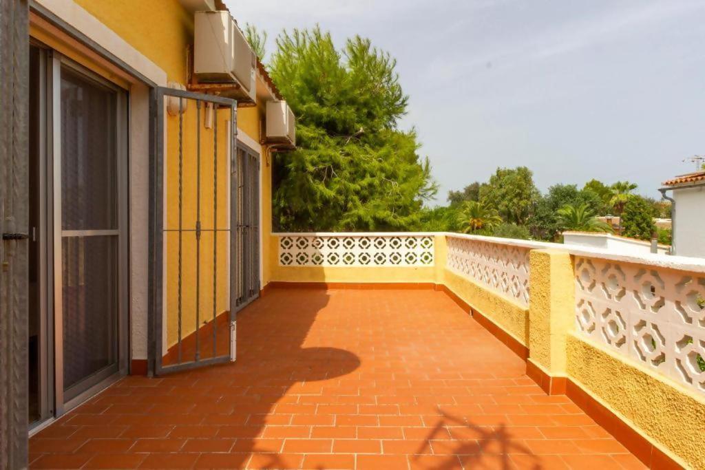 Nhà nghỉ Casa Con Jardin A Pocos Pasos Del Mar Denia