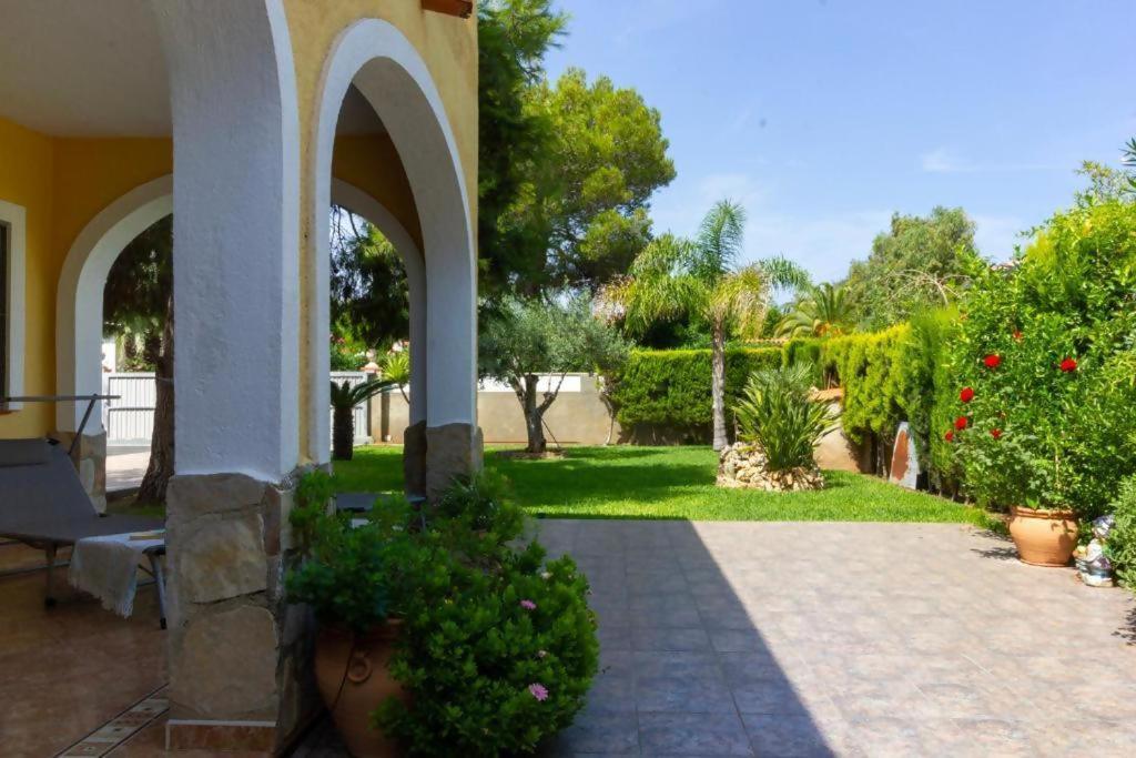 Casa Con Jardin A Pocos Pasos Del Mar * Denia