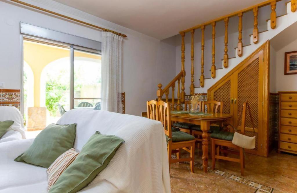 Nhà nghỉ Casa Con Jardin A Pocos Pasos Del Mar *
